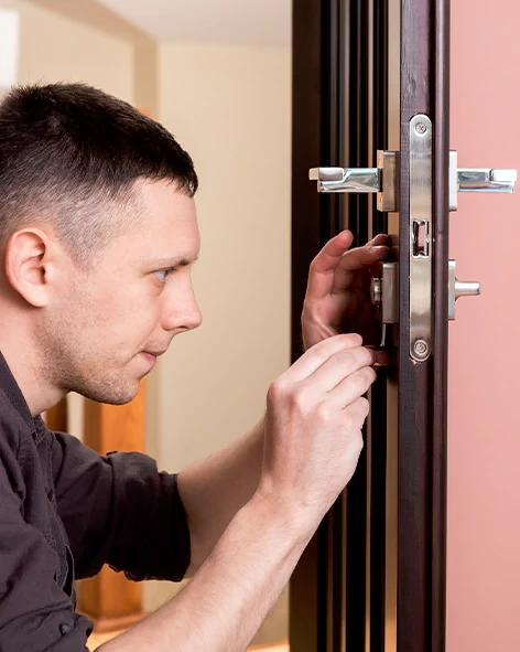 : Professional Locksmith For Commercial And Residential Locksmith Services in Loomis, CA