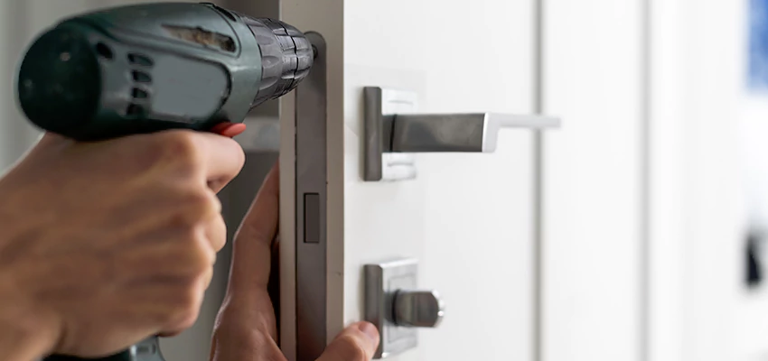 Locksmith For Lock Replacement Near Me in Loomis, CA
