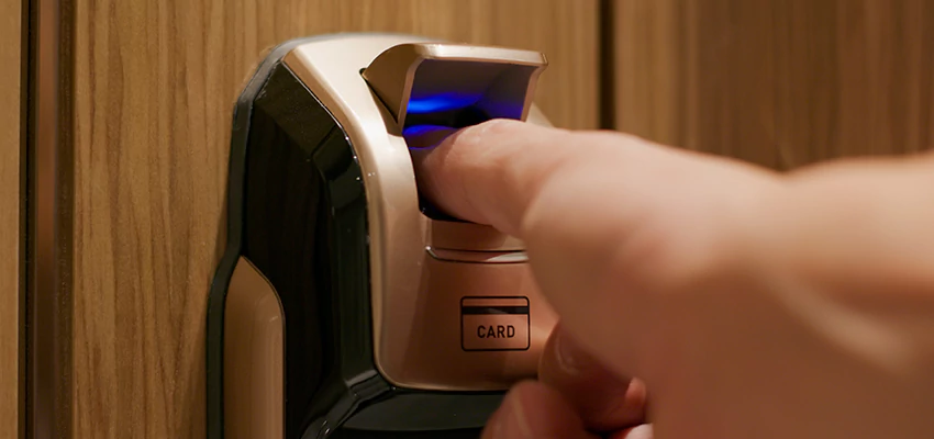 Locksmith Company For Window Lock Installation in Loomis, California